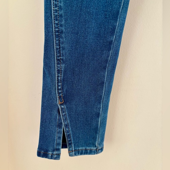 Express Women’s Skinny Mid Rise Medium Jeans Wash size 00R - Picture 6 of 6